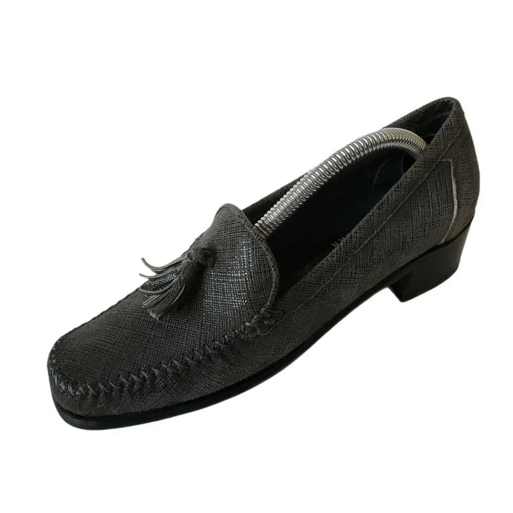 Stuart Weitzman Gray Leather Square Toe Pumps‎ 6AAA Slip-On 90s Business Casual